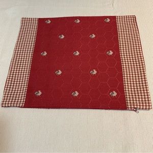 Custom accent pillow. Appox. 18' X 14”  Banded on ends.